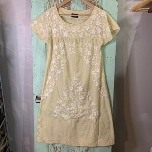 Women’s cream dress with white floral embroidery